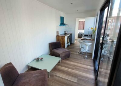 container-homes-brisbane-luxury-container-homes_living area 2